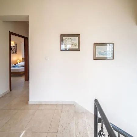 Seafront Agnanti In Paphos With Private Pool And Games * Nea Dimmata